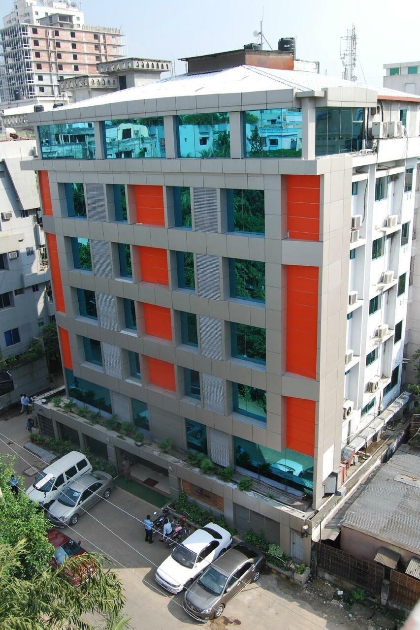 Rigs Inn Dhaka Extérieur photo