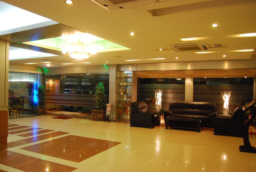 Rigs Inn Dhaka Extérieur photo