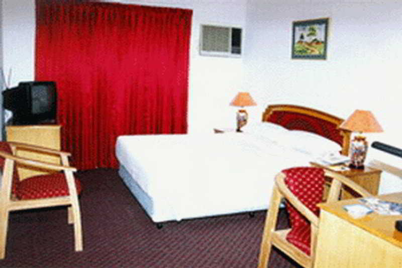 Rigs Inn Dhaka Extérieur photo