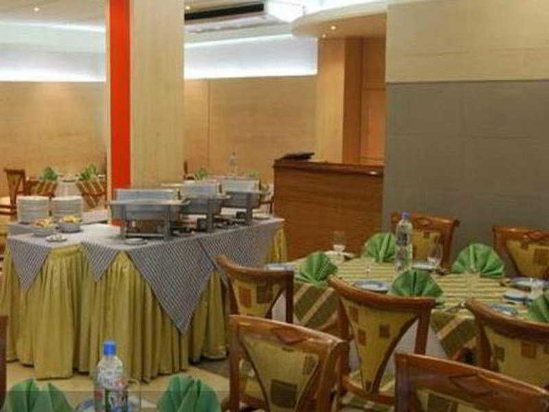 Rigs Inn Dhaka Extérieur photo